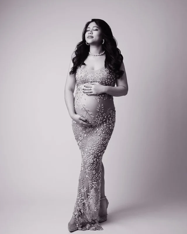 Je suis très robes à strass en ce moment. 🤭
Et ces futures mamans sont tellement belles dedans. 🤩 
Informations et contact sur le site www.cindymitrayphotographe.com